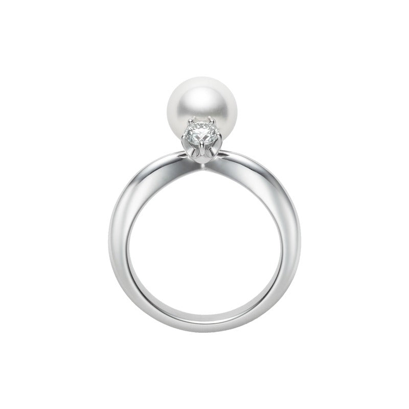 Carave Paris Modern Pearl Diamond Solitaire Ring