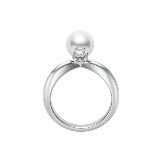 Carave Paris Modern Pearl Diamond Solitaire Ring