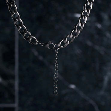 Carave Paris Onyx Link Chain Pendant Necklace