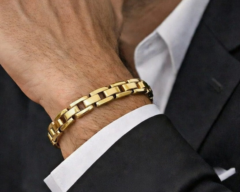 Men’s Gold Chain Bracelet Minimal Luxury Statement Bracelet for Modern Style | Carave Paris