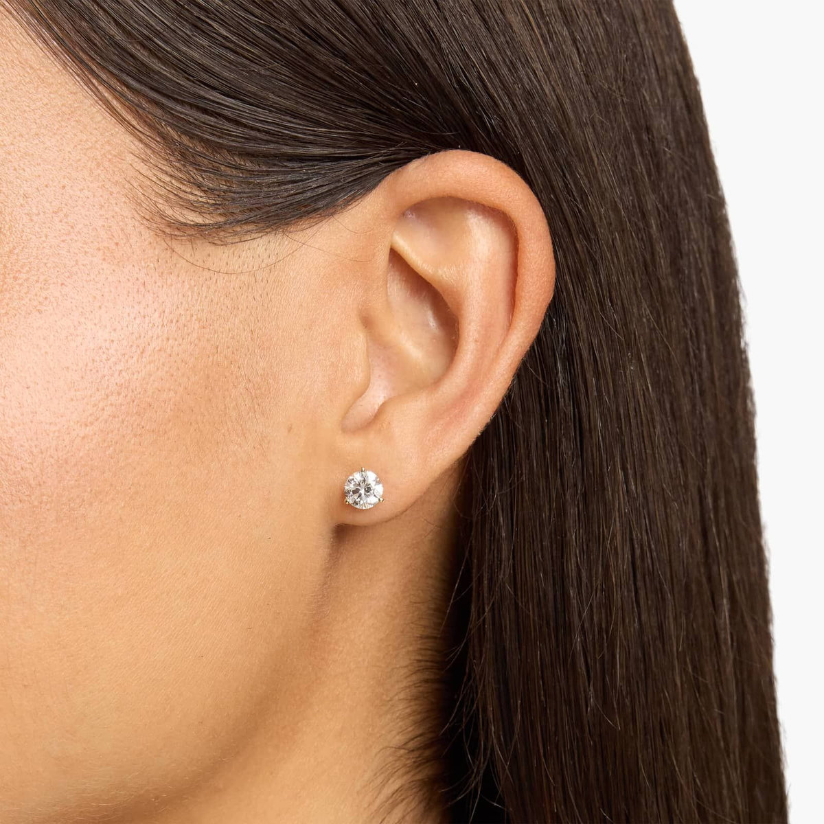 Carave Paris Round Solitaire Diamond Stud Earrings