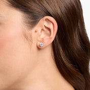 Sophisticated Round Diamond Stud Earrings in Yellow Gold with Push Back Closure