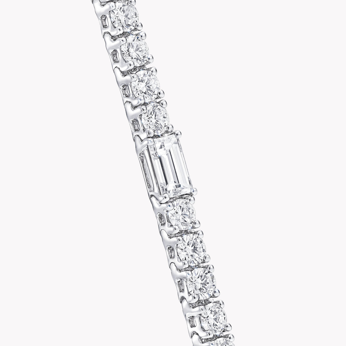 Carave Paris Baguette Diamond Tennis Bracelet White Gold