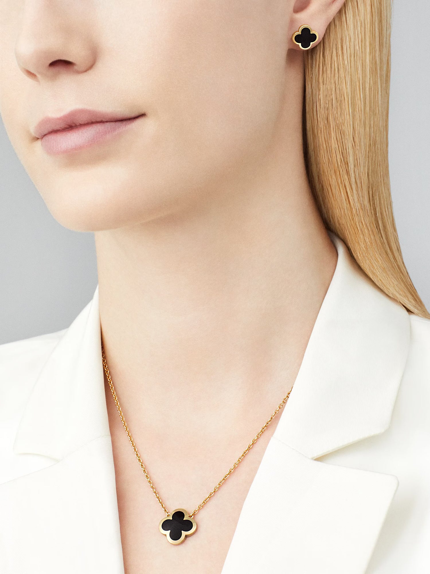 Carave Paris Black Clover Pendant Necklace