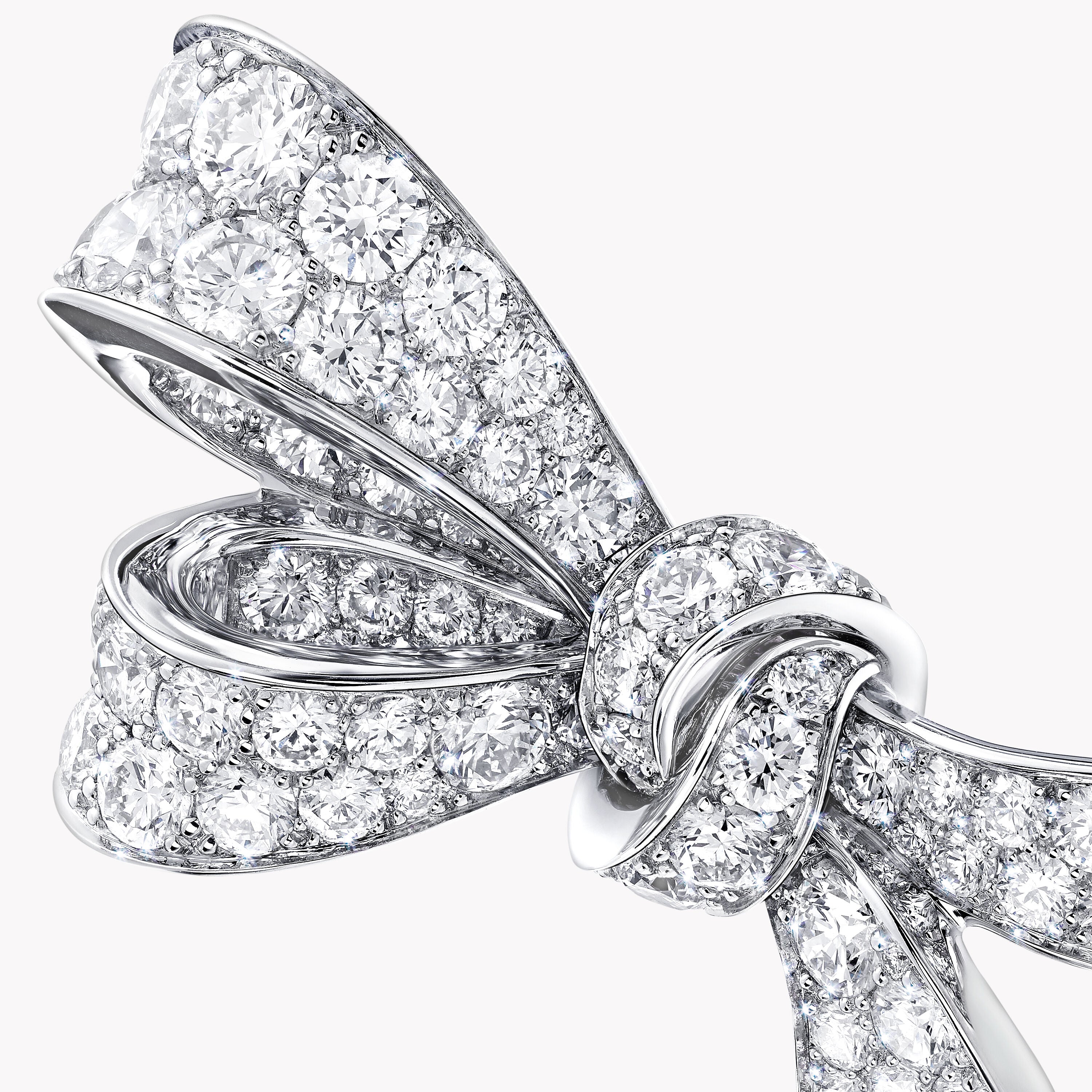 carave-paris-bow-diamond-stud-earrings_1_8c8abff9-1024-4ae3-9cb4-0645204bdfc1.jpg