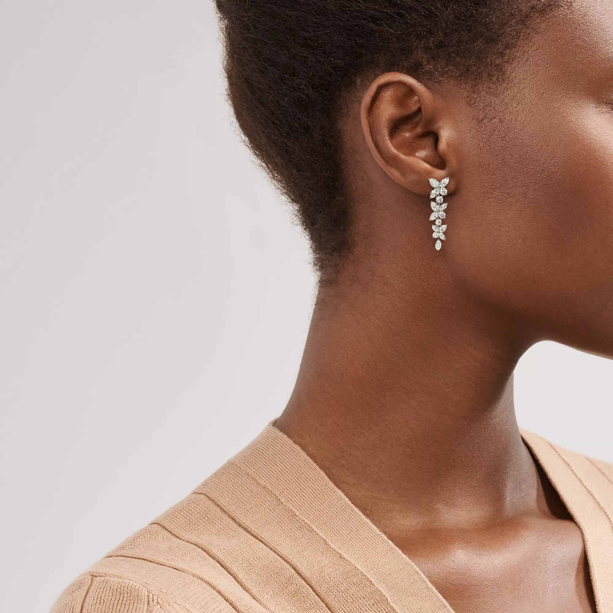 carave-paris-butterfly-cascade-dangle-earring_3.webp