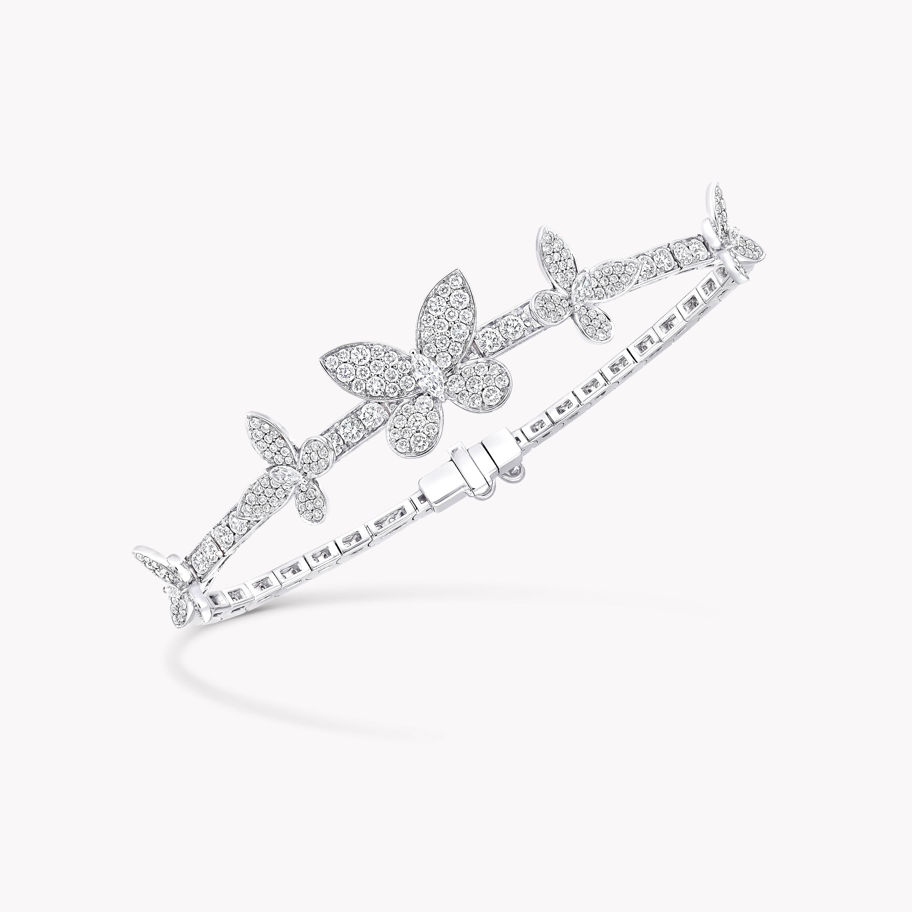 carave-paris-butterfly-diamond-bangle-white-gold_3_773d9499-ce56-4312-b871-f4bb3f407d5a.jpg