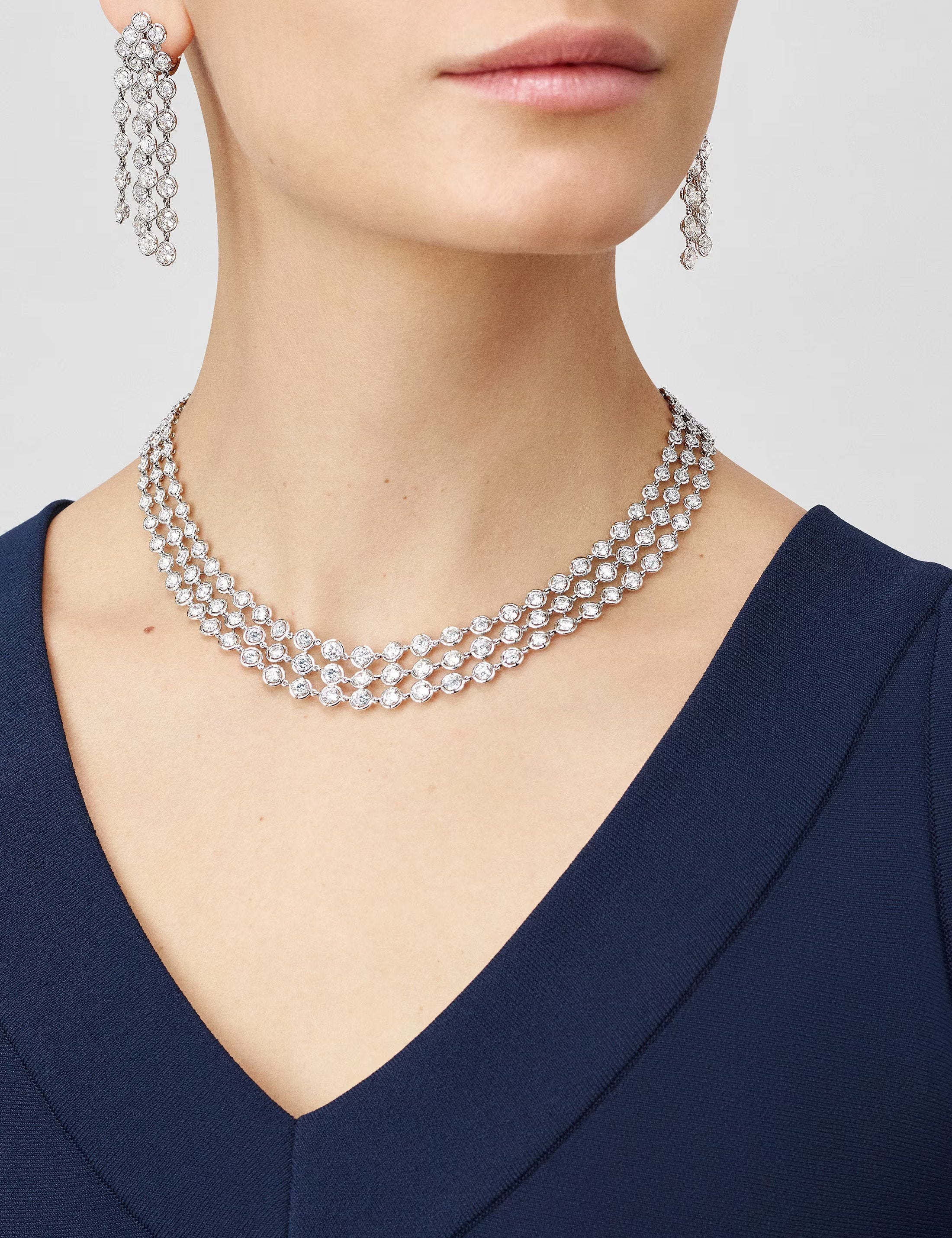 carave-paris-cascade-bezel-diamond-necklace_1_c684fec1-74b2-416f-b3f7-06c754416e5e.jpg