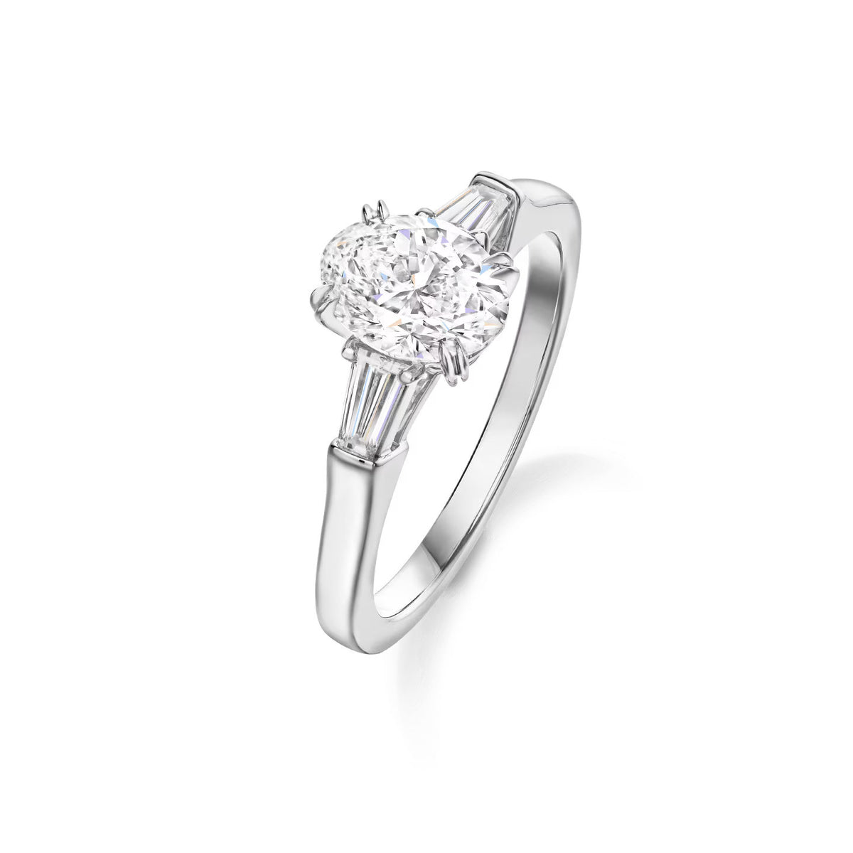 Carave Paris Oval Cut Diamond Three Stone Engagement Ring