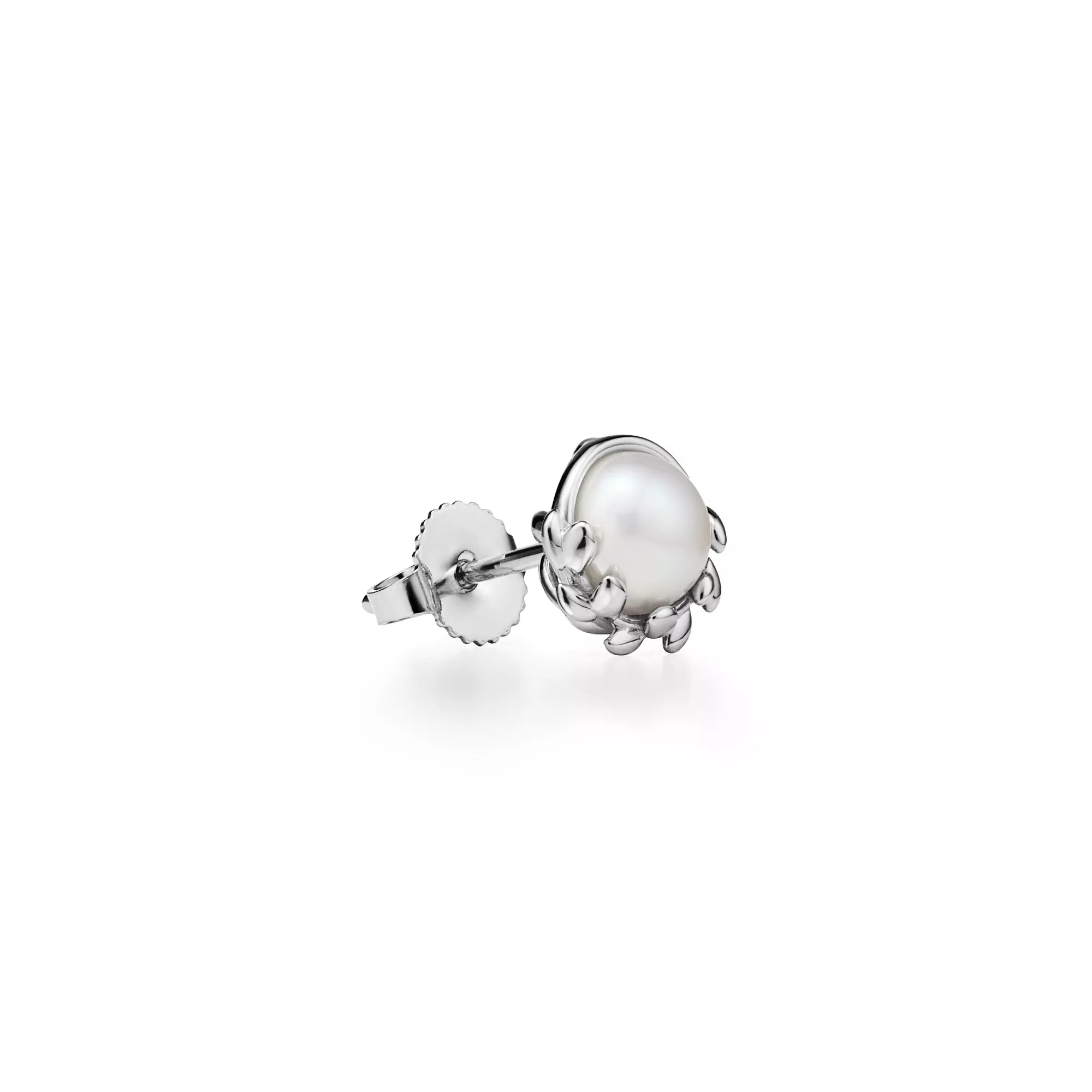 carave-paris-classic-pearl-stud-earring_2.webp