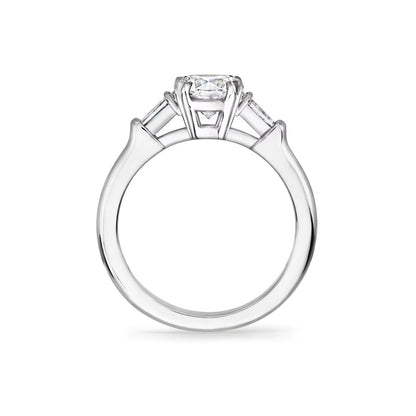 Carave Paris Round Cut Diamond Three Stone Engagement Ring