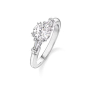 Carave Paris Round Cut Diamond Three Stone Engagement Ring