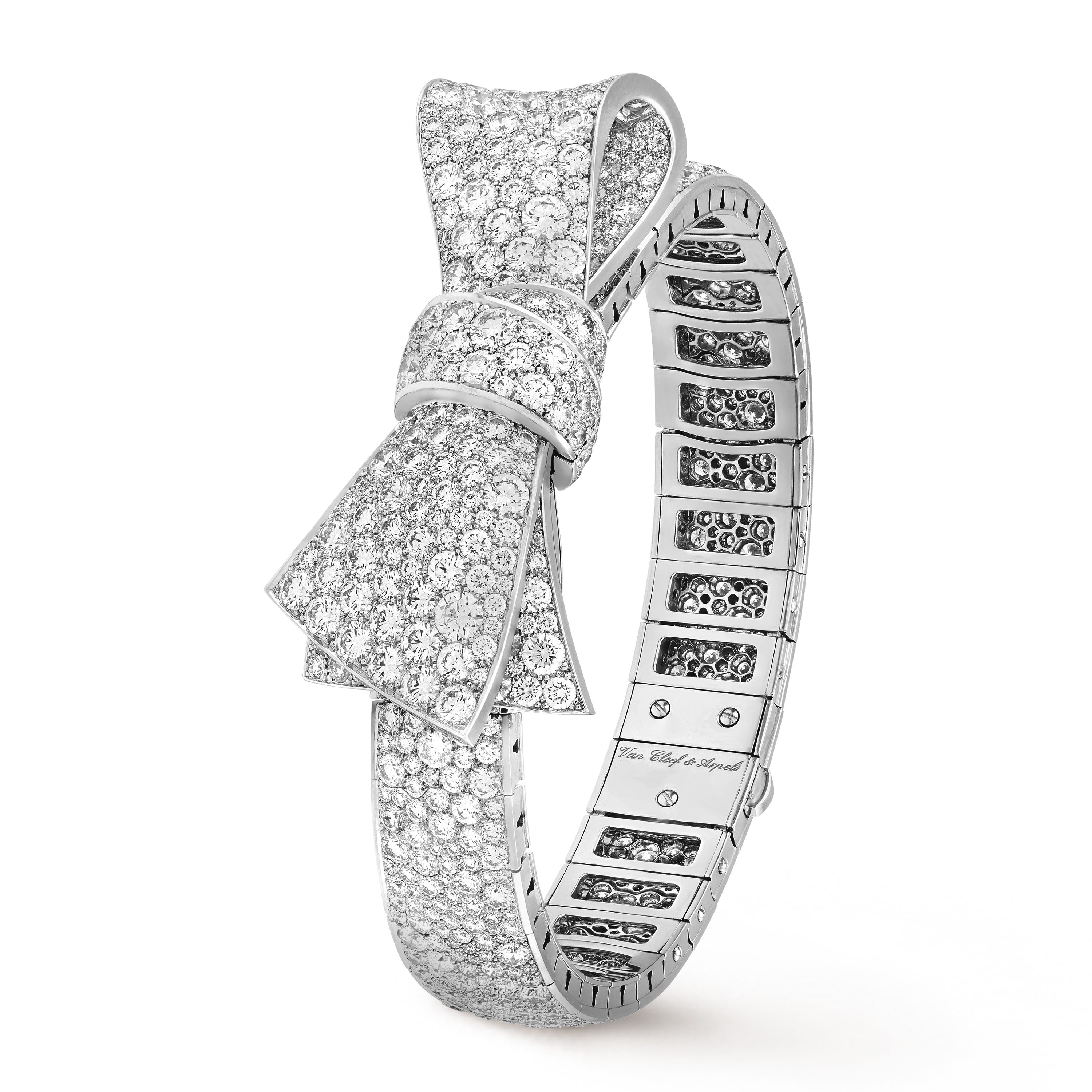 carave-paris-diamond-bow-luxury-watch_4.png