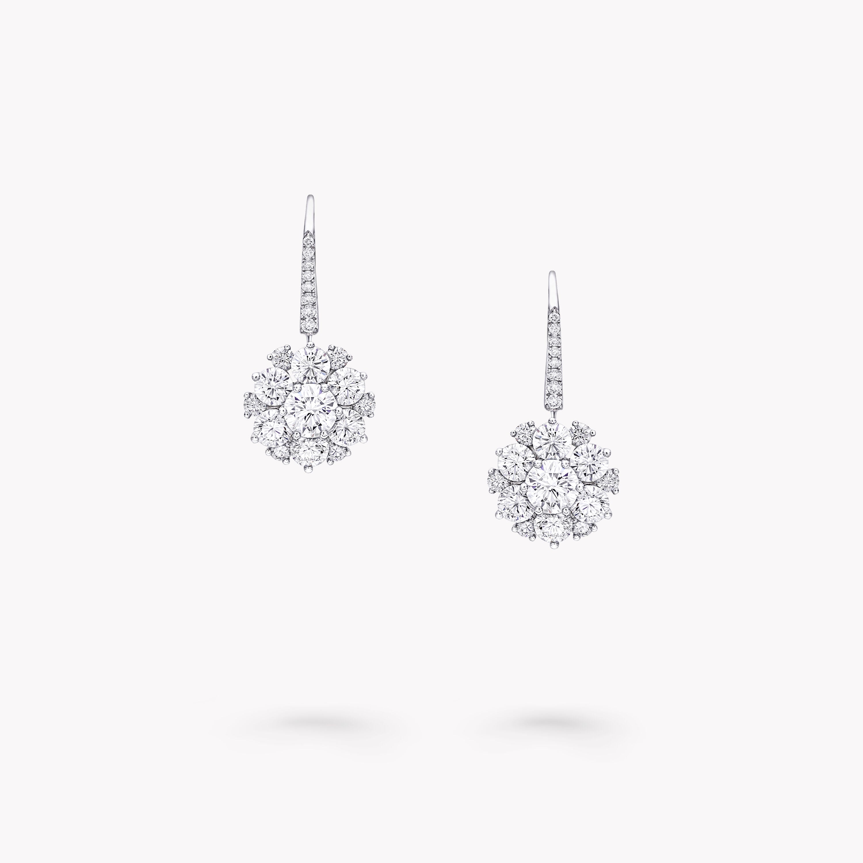 carave-paris-diamond-cluster-drop-earrings_1_3852112f-4627-4cd6-af7b-06e9cebcba1b.jpg
