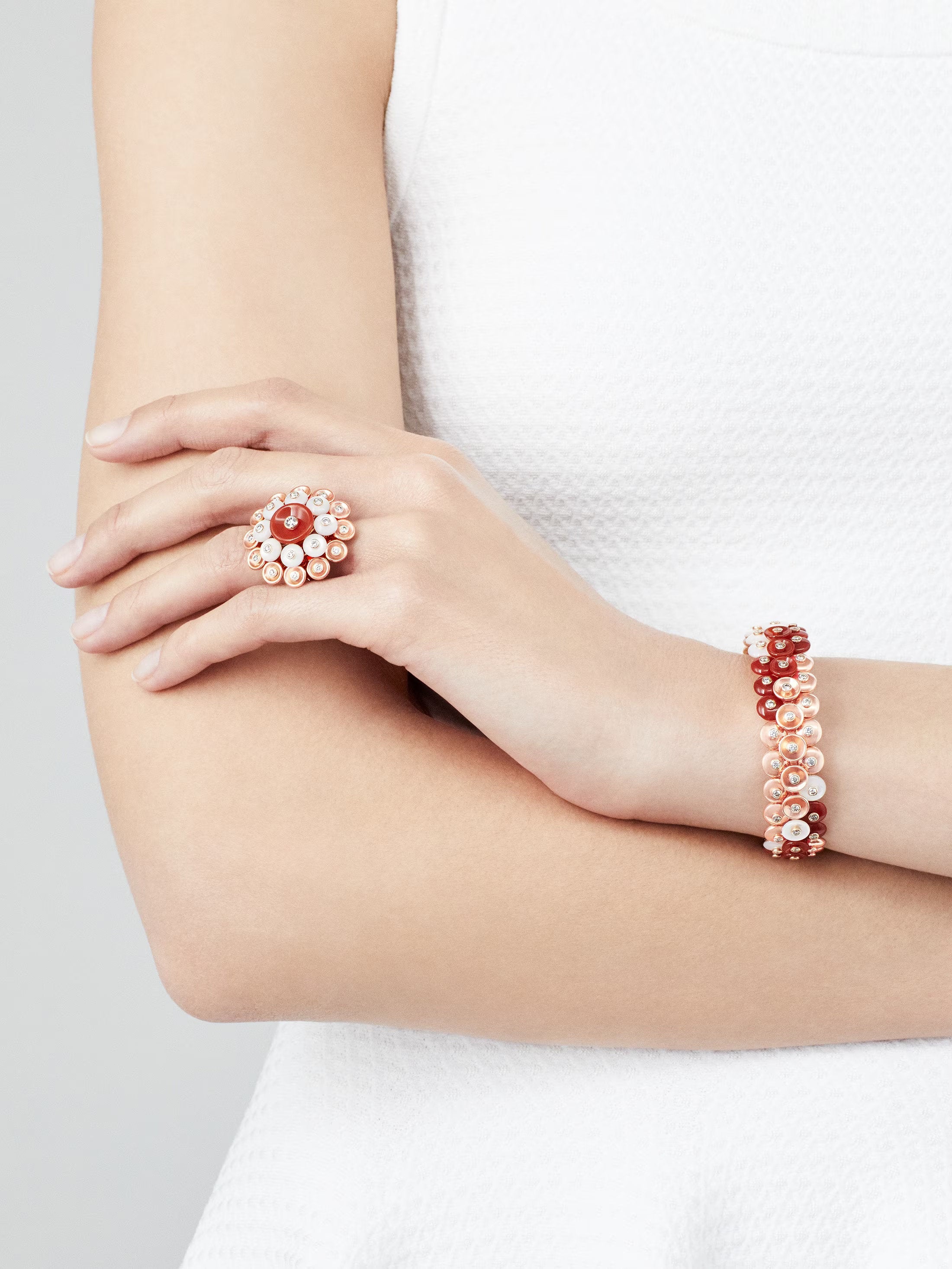 Carave Paris Diamond Disc Motif High Jewelry Bracelet