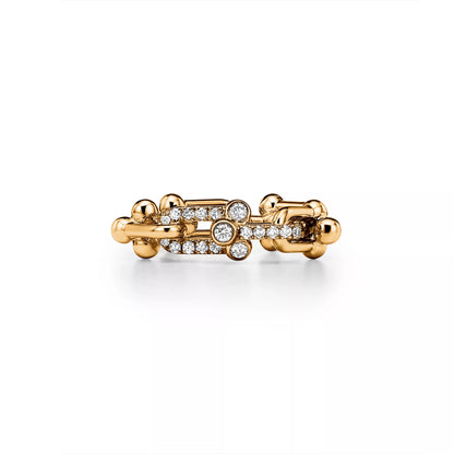 Carave Paris Diamond Link Chain Ring in Yellow Gold