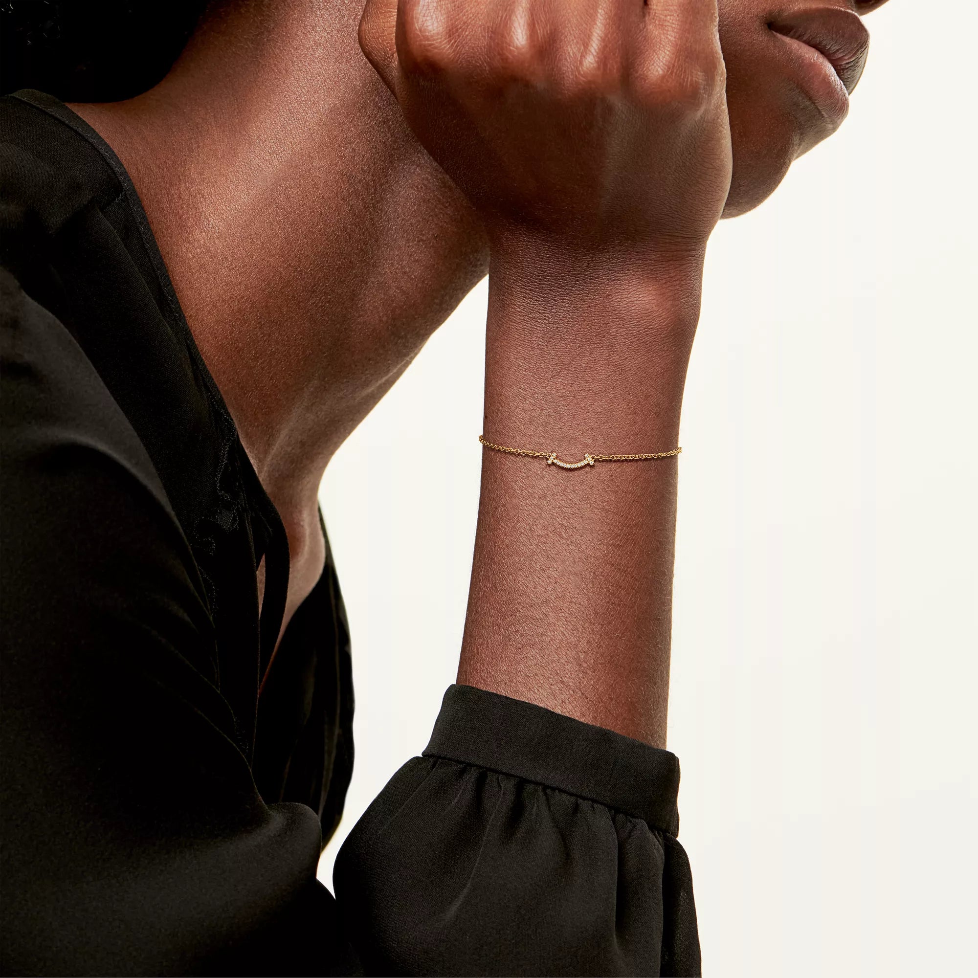 carave-paris-diamond-smile-chain-bracelet-gold.webp