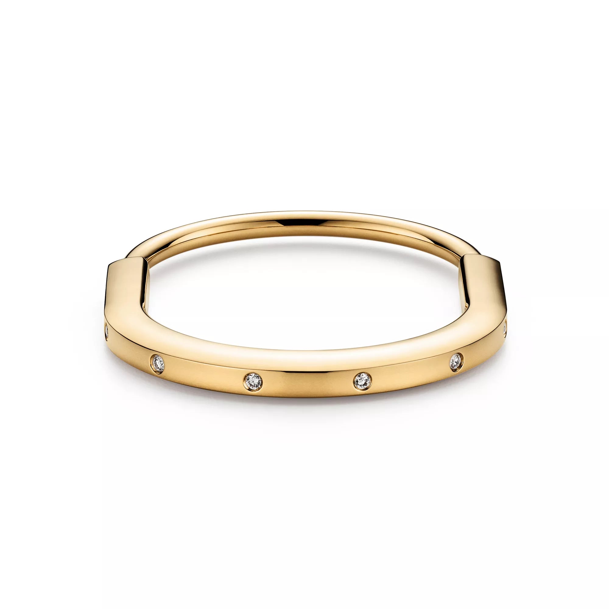 carave-paris-diamond-station-yellow-gold-hinged-bangle_2.webp