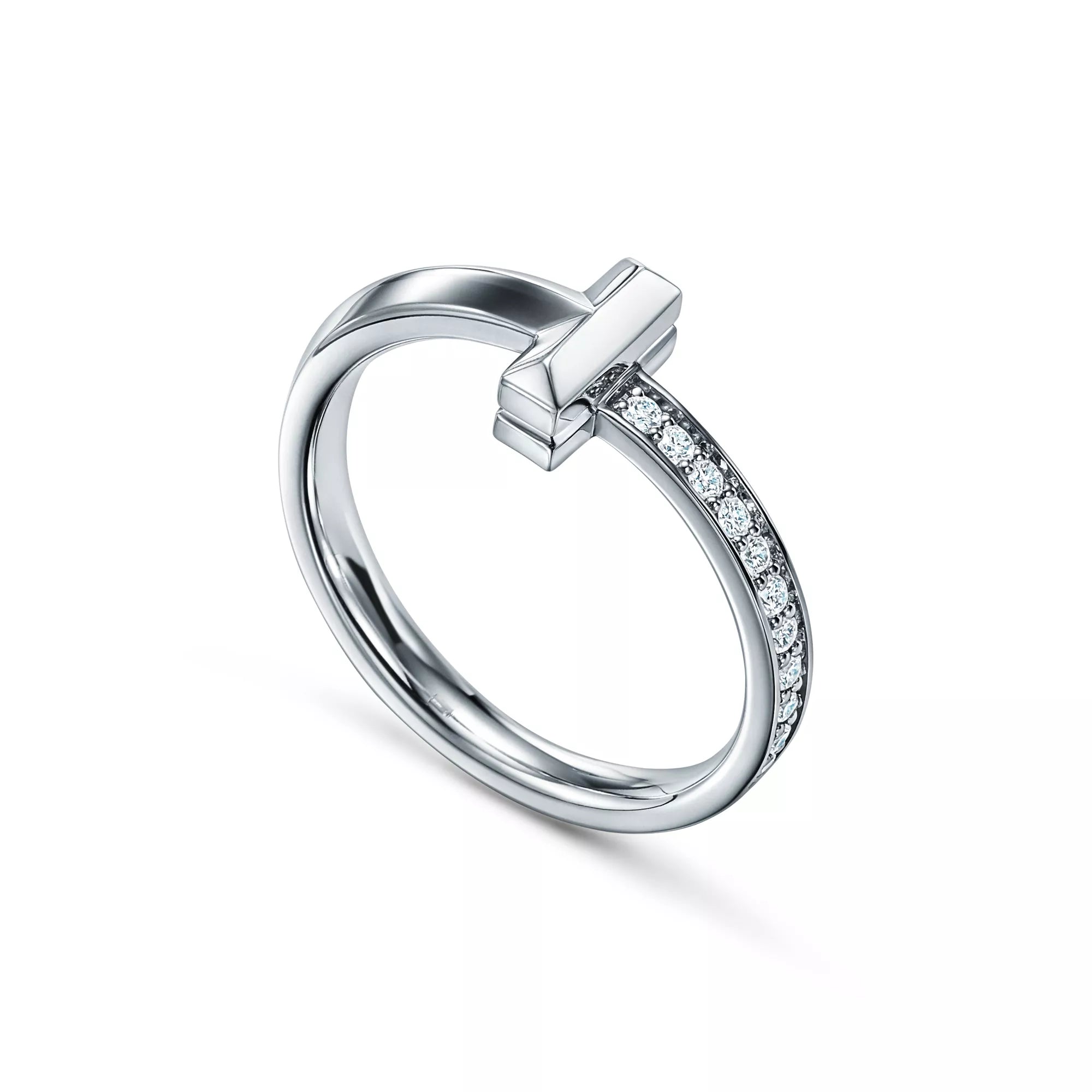 Carave Paris Diamond T-Bar Ring