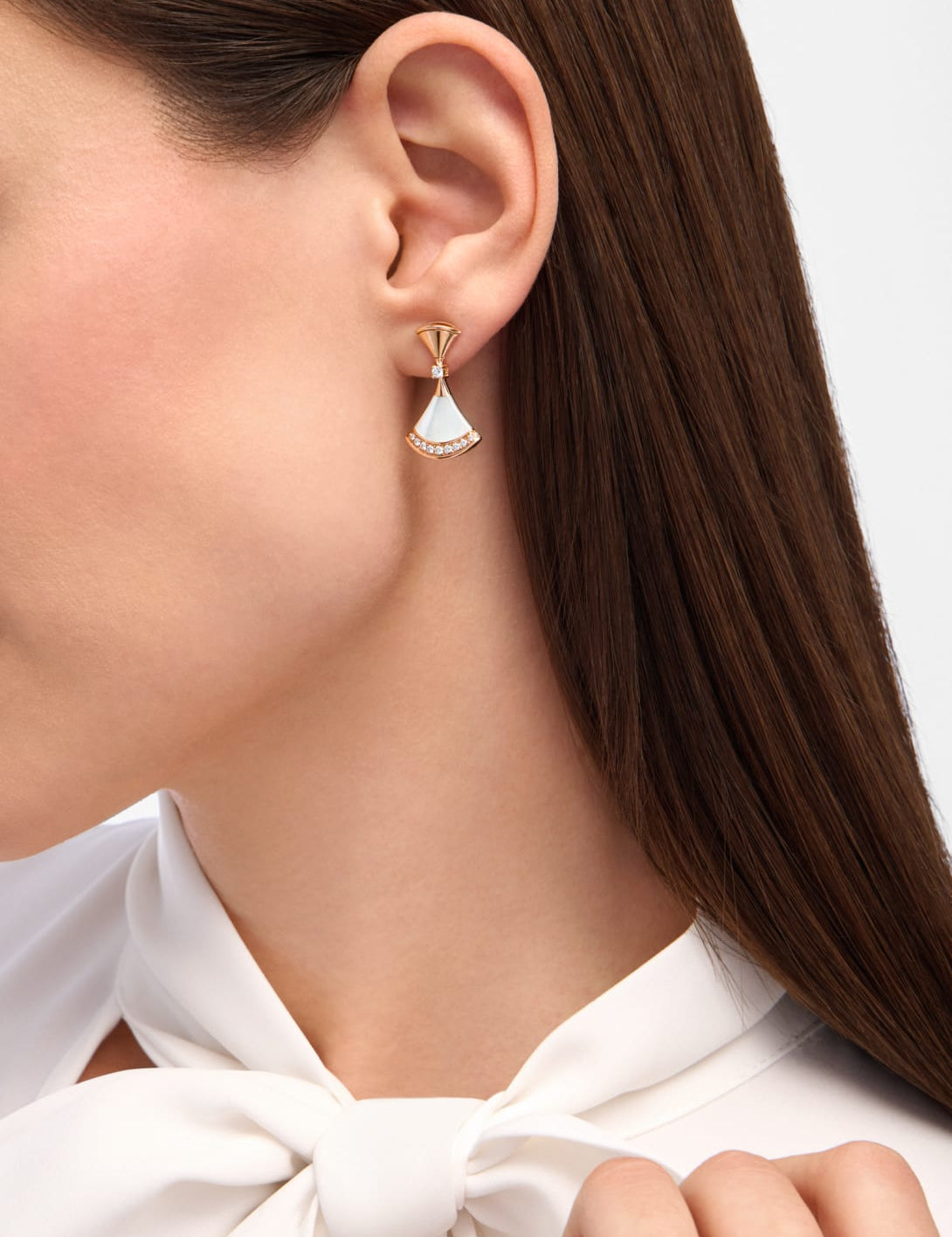 carave-paris-diva-mother-of-pearl-diamond-drop-earrings-rose-gold_1.jpg