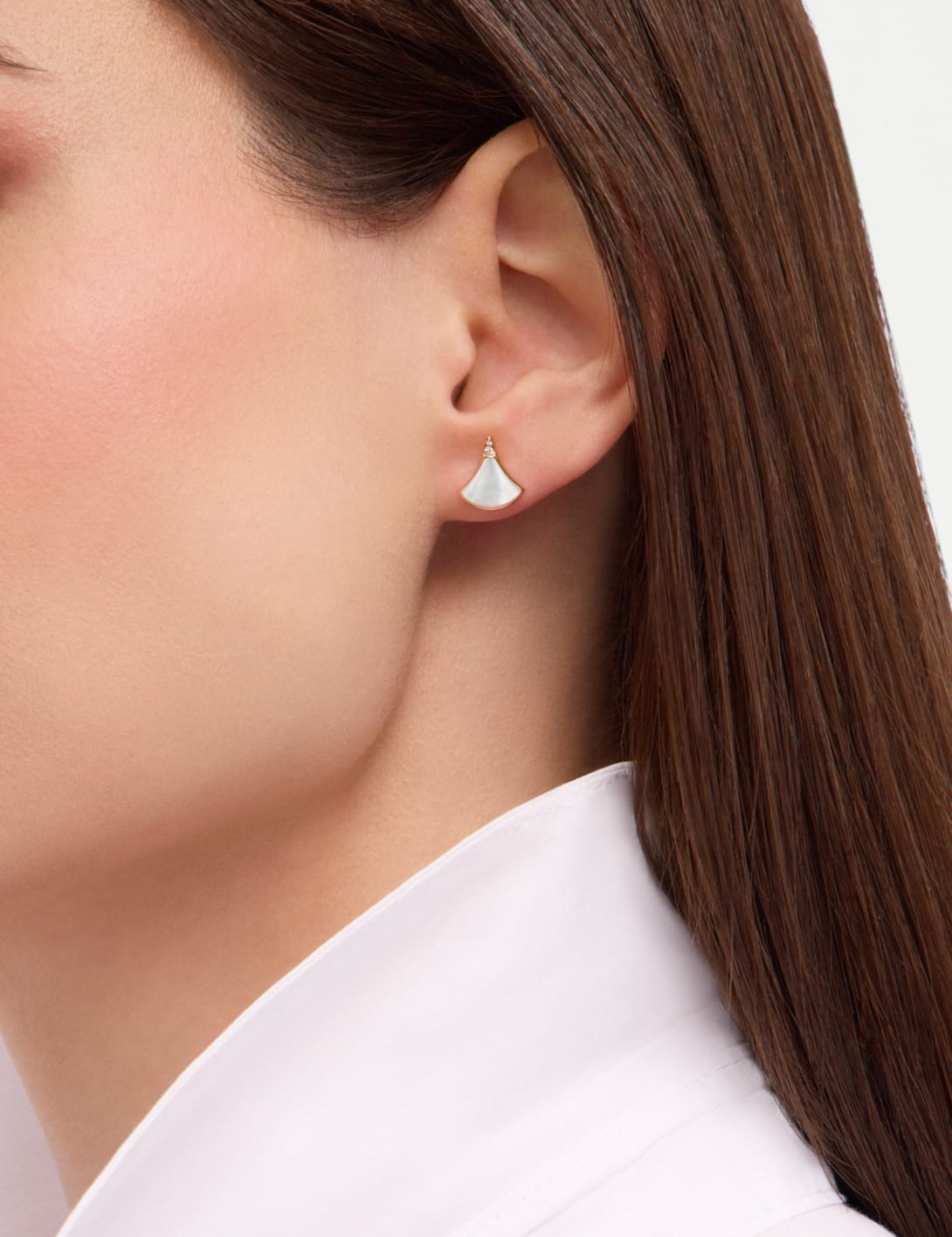 carave-paris-diva-turquoise-fan-stud-earring-yellow-gold_4.jpg