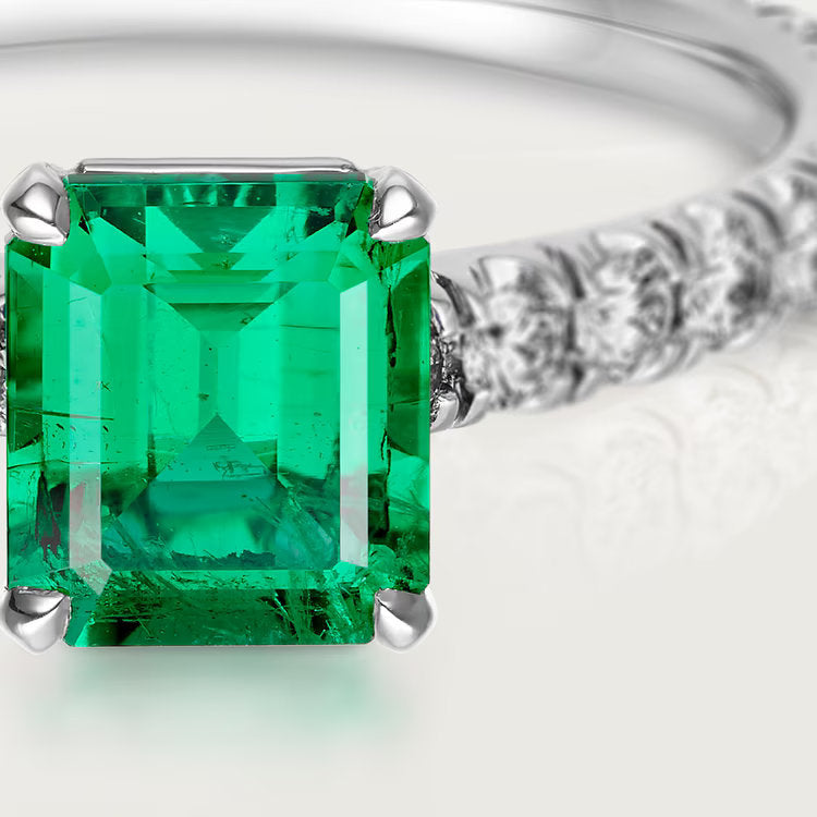 carave-paris-emerald-cut-green-solitaire-ring-silver_2.jpg