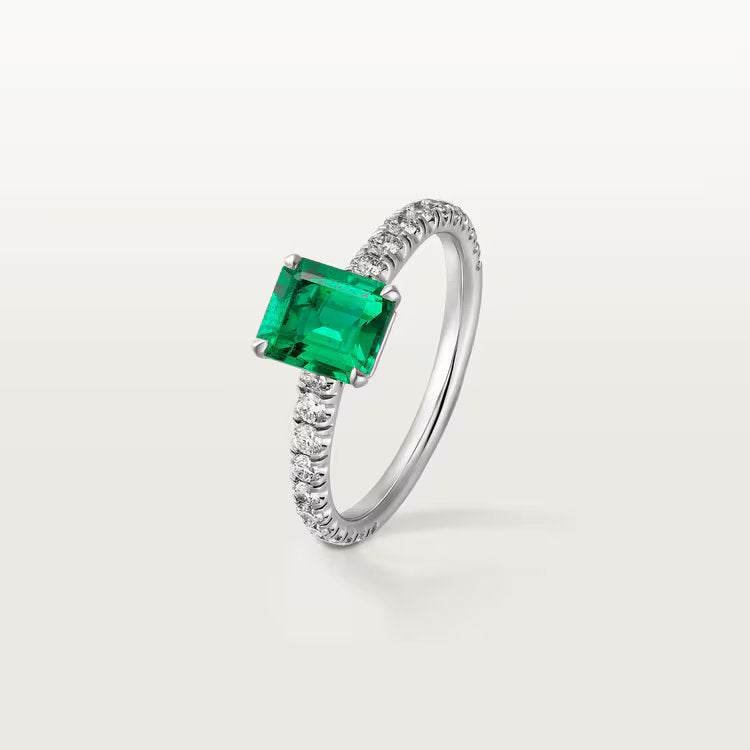 Carave Paris Emerald Cut Green Solitaire Ring