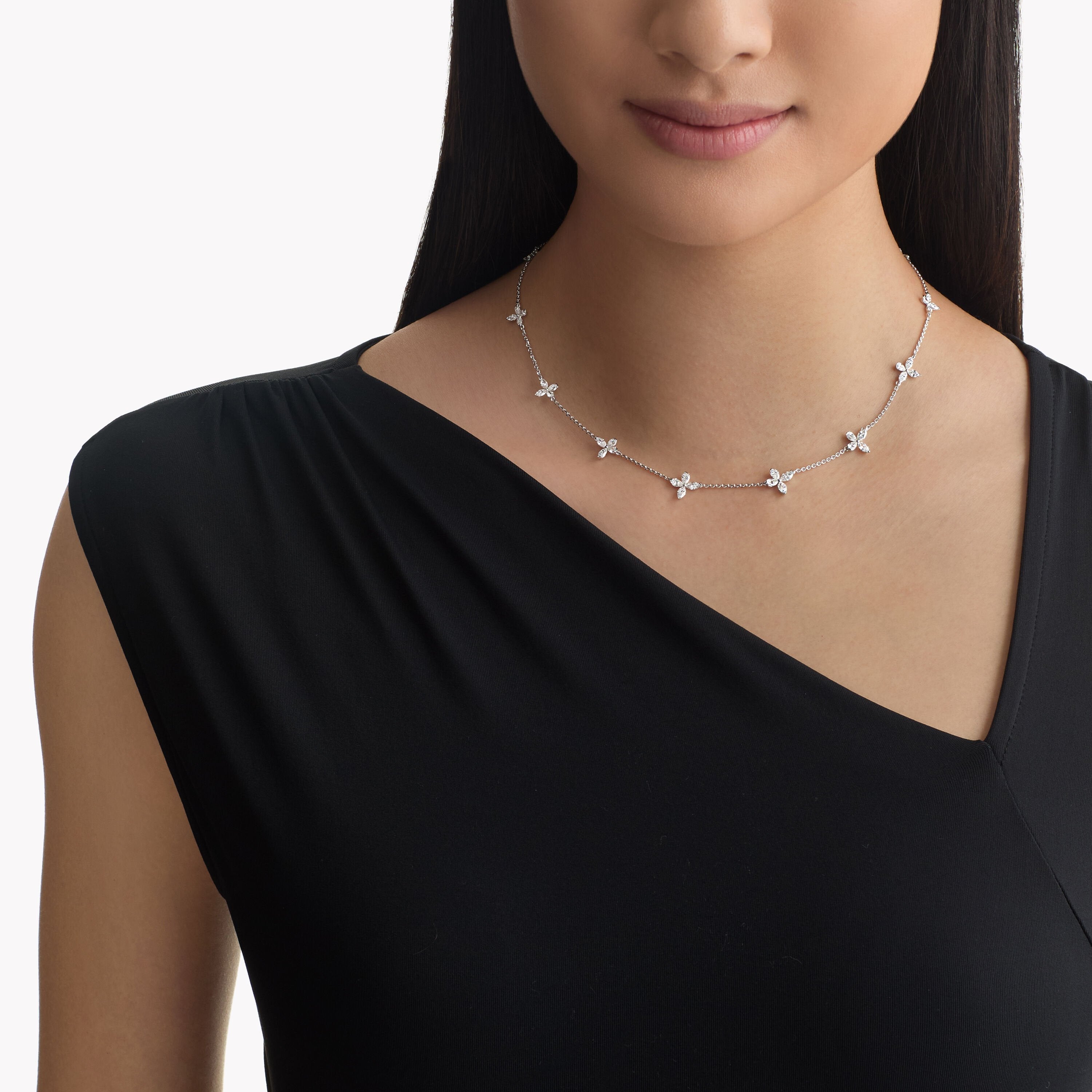 carave-paris-floral-diamond-chain-necklace_2.jpg