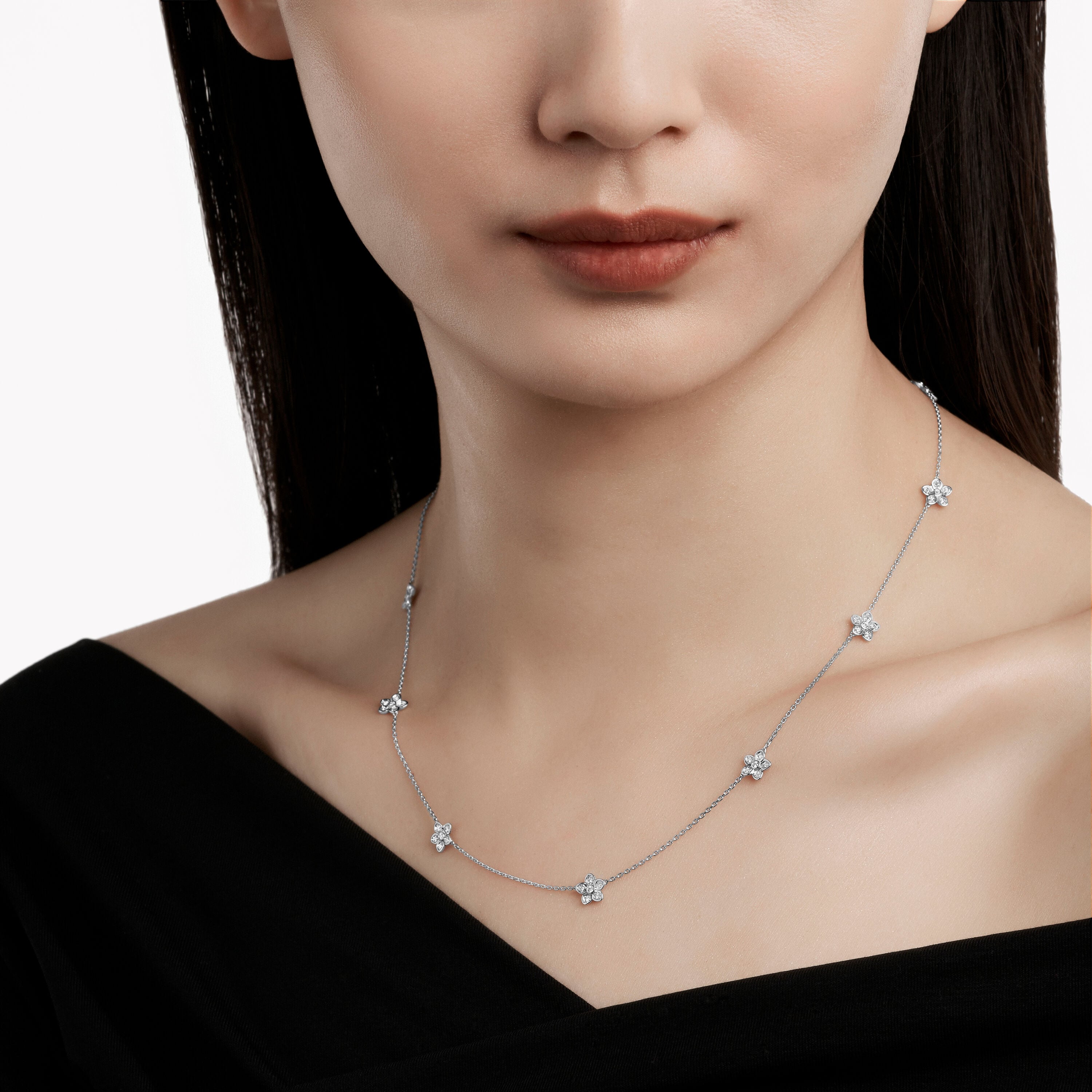 carave-paris-floral-diamond-station-necklace_2.jpg