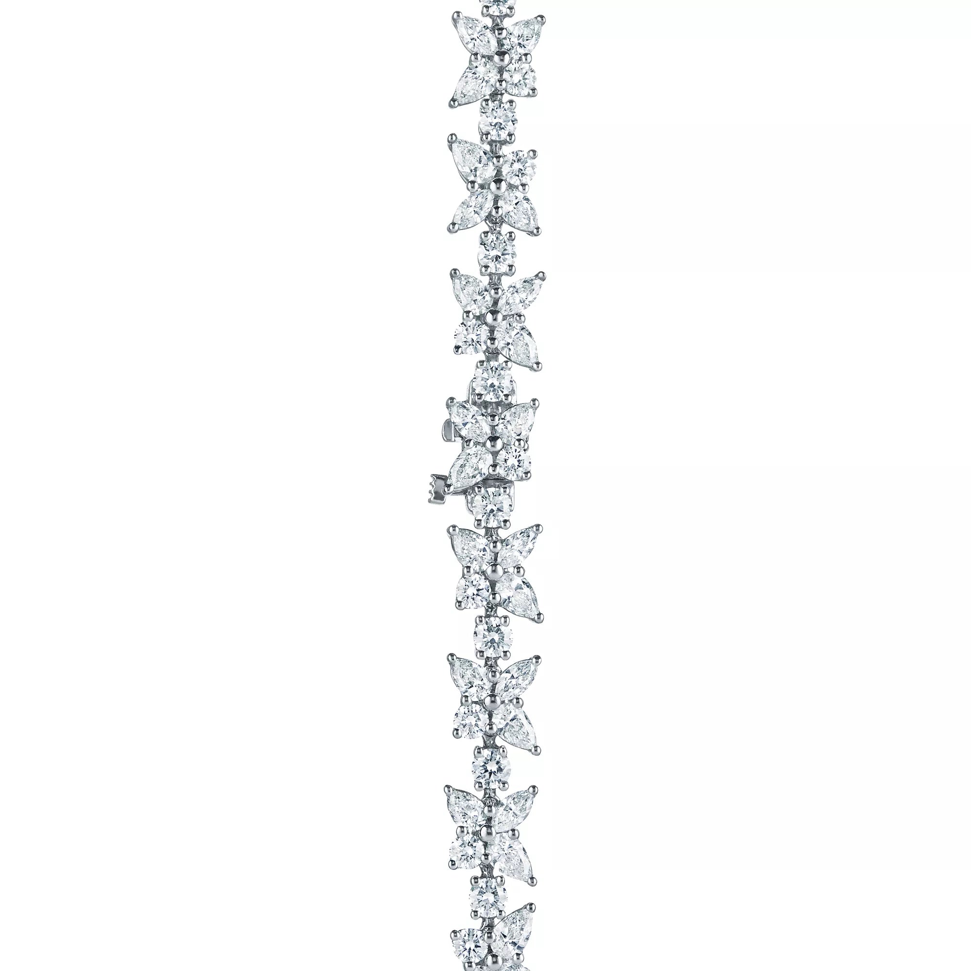 carave-paris-floral-radiance-tennis-necklace_2.webp