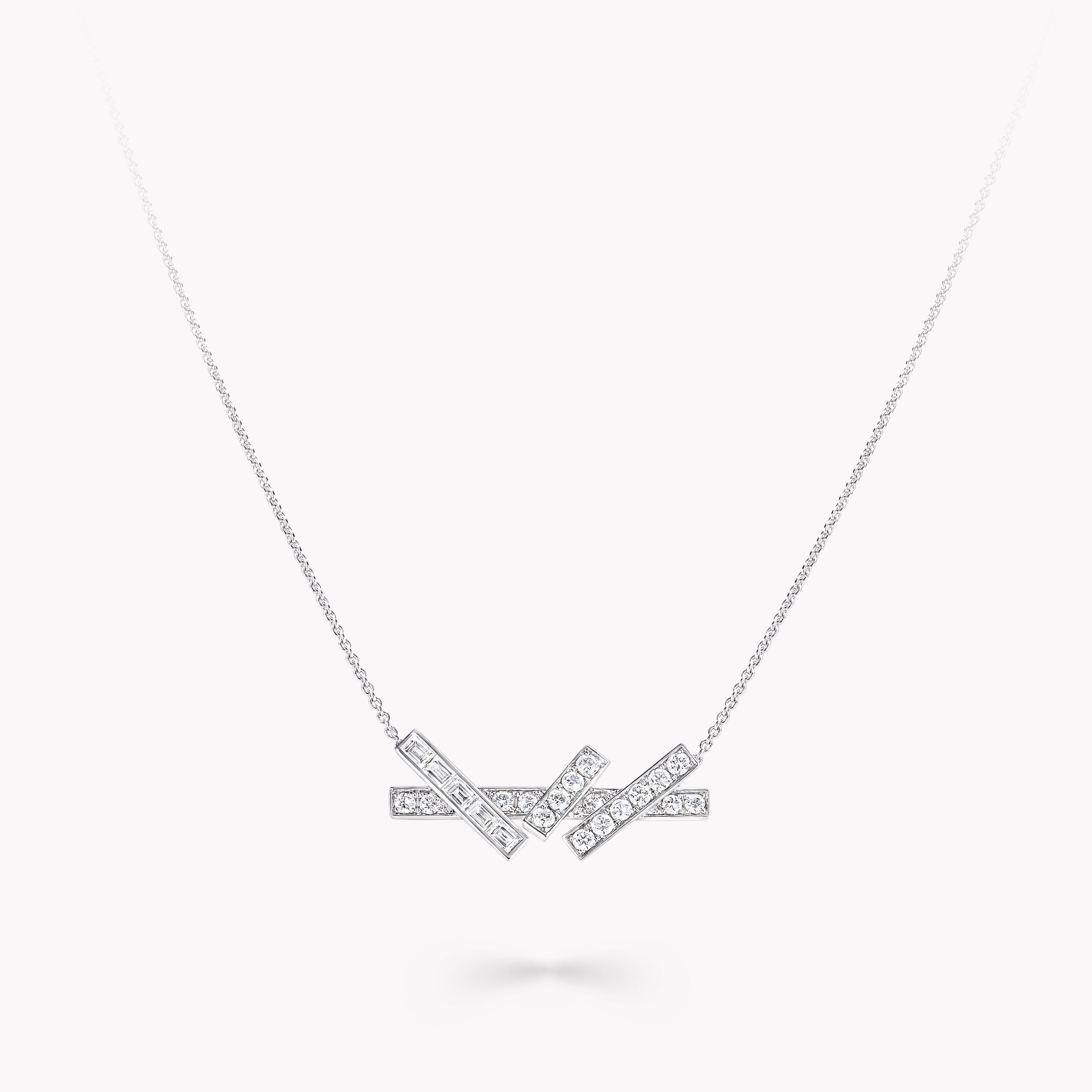 carave-paris-geometric-diamond-bar-pendant-necklace_2.jpg
