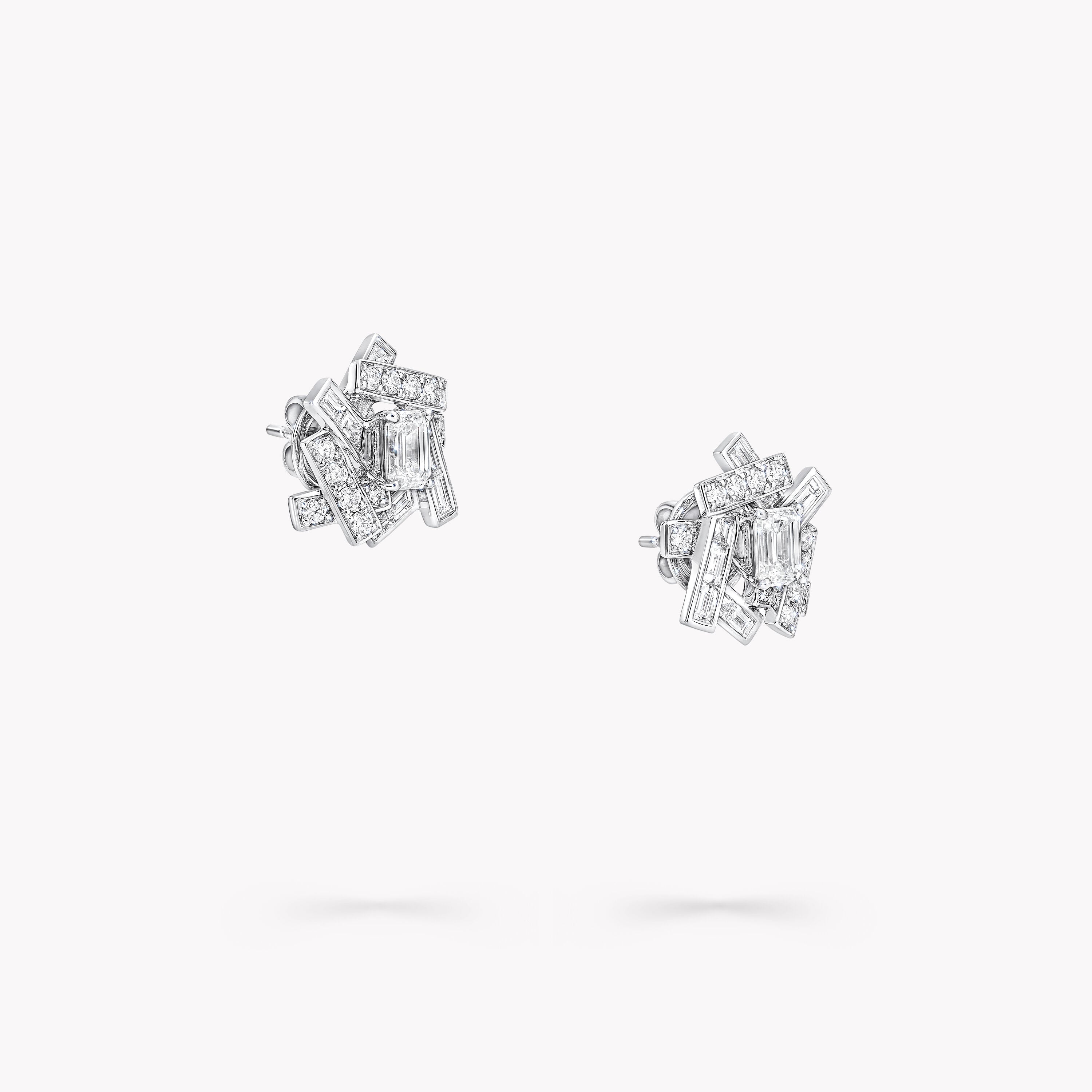 carave-paris-geometric-diamond-stud-earrings_2_6cb2d5c3-0374-483b-af5c-cddde3251c09.jpg