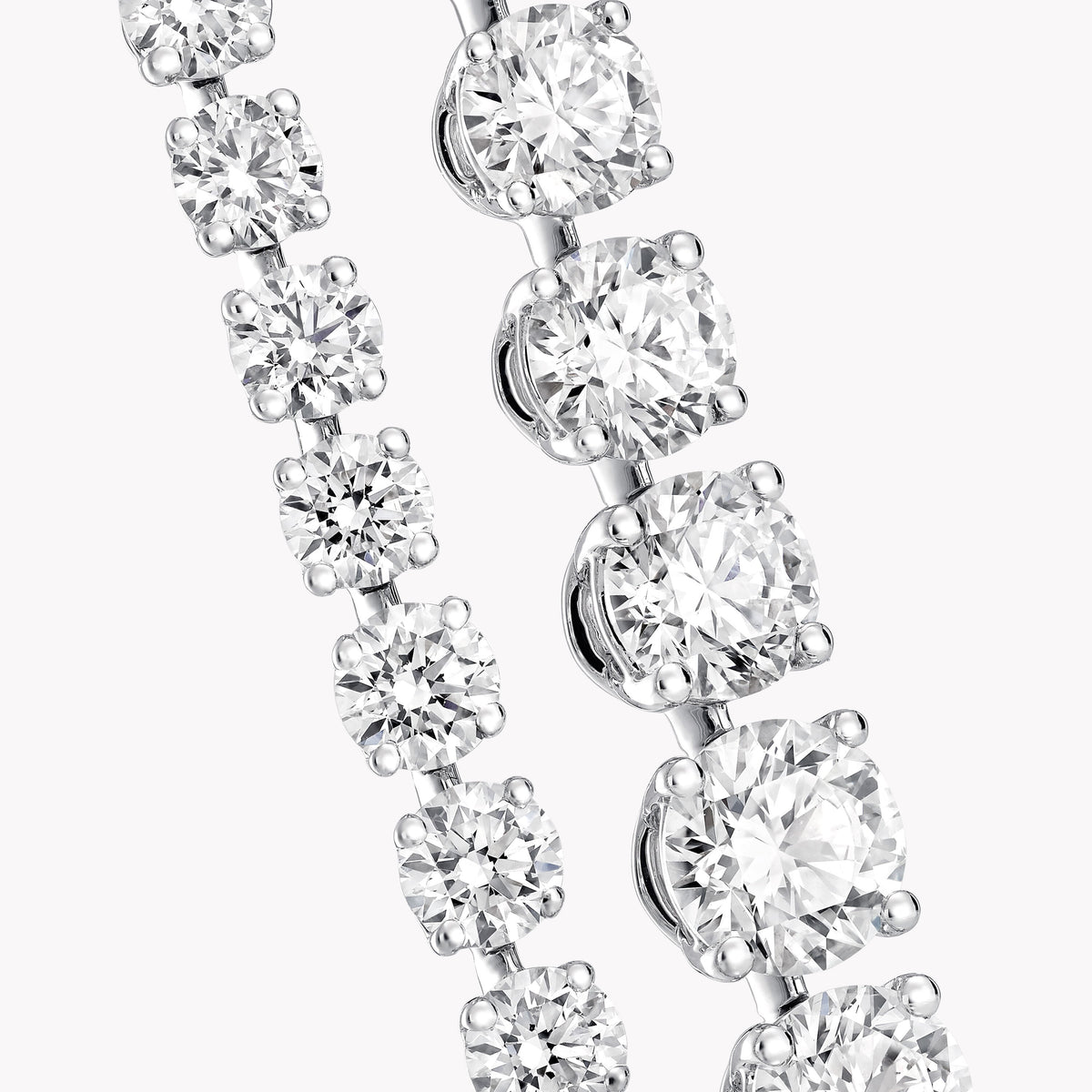 Carave Paris Graduated Round Diamond Tennis Necklace