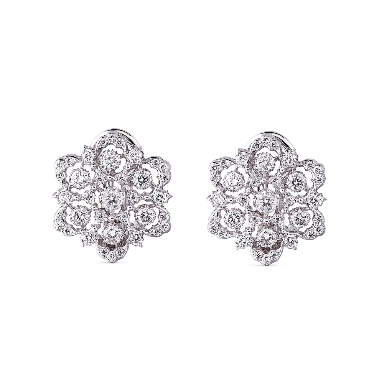 carave-paris-lumiere-florale-diamond-cluster-stud-earrings_88d5a5ee-0f05-4cf5-9a92-e8369f59965c.png