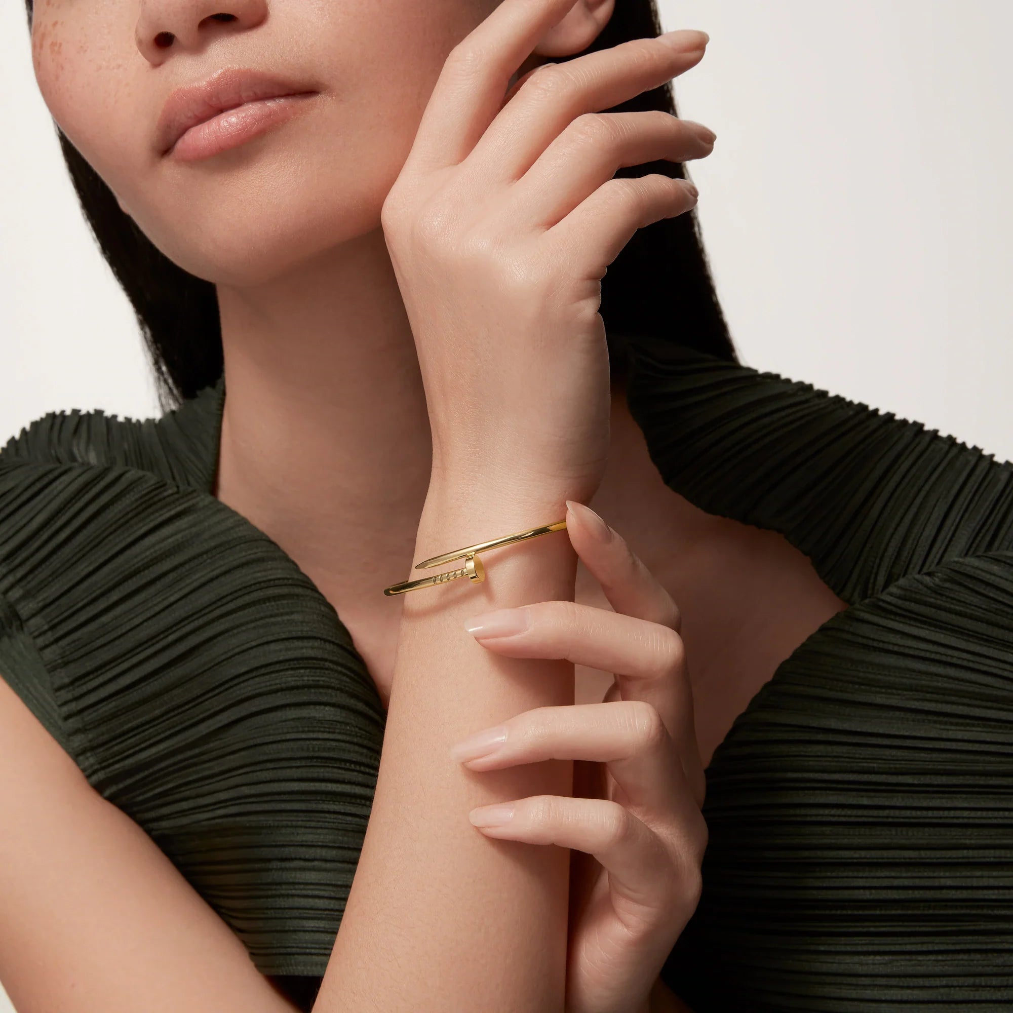 Carave Paris Minimalist Nail Open Bangle Bracelet