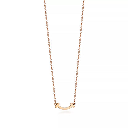 Carave Paris Minimalist Smile Bar Necklace