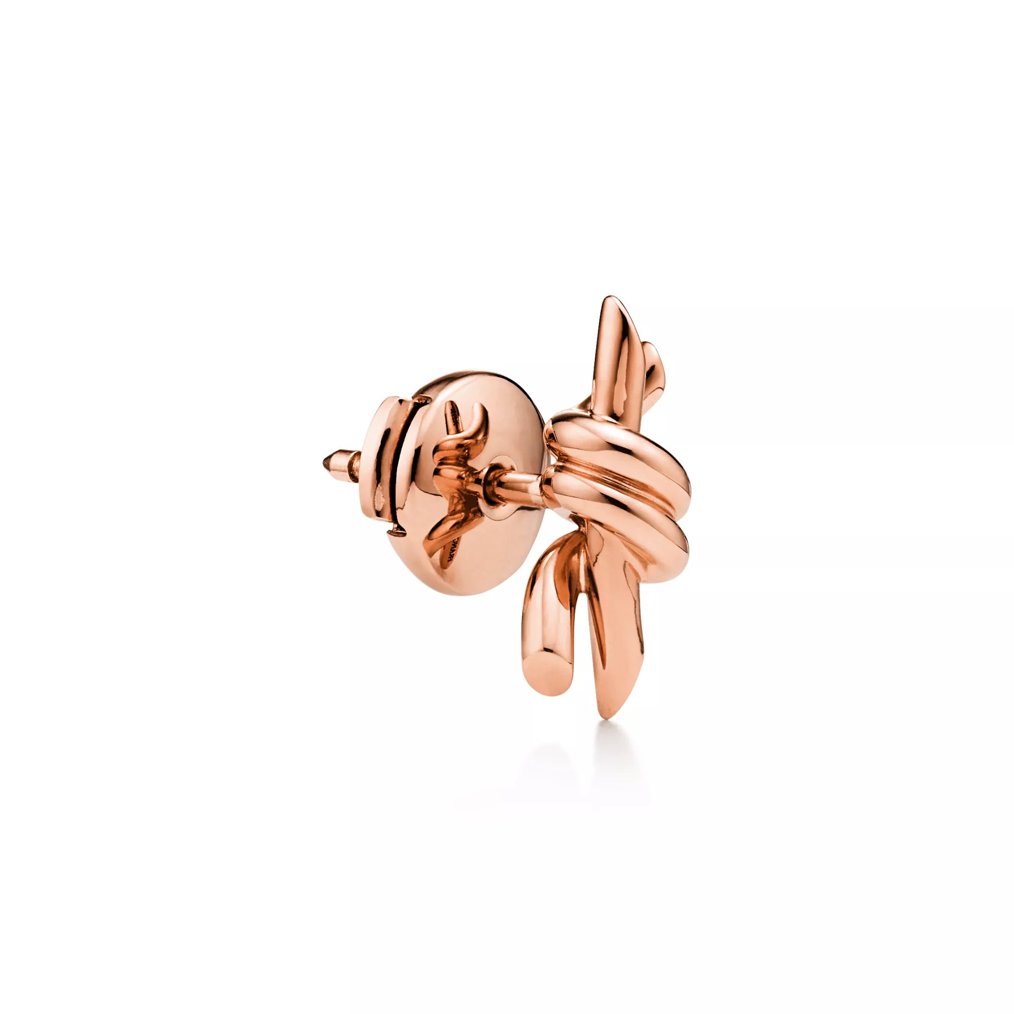 carave-paris-modern-knot-sculpture-stud-earrings_2.webp