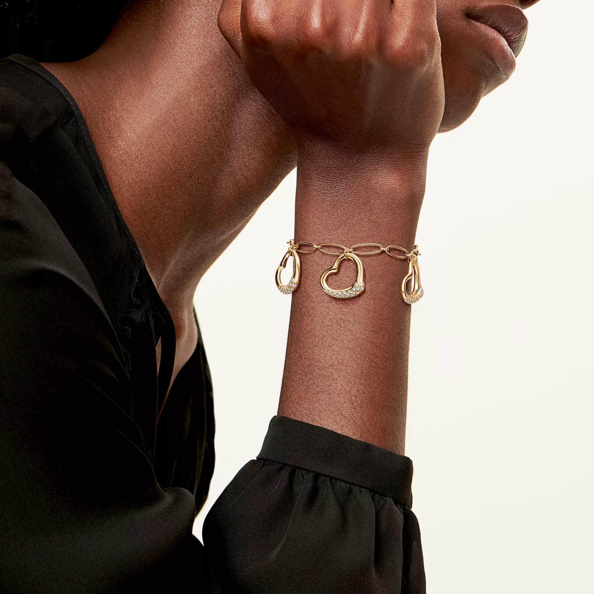 carave-paris-open-heart-diamond-link-gold-bracelet_2.webp