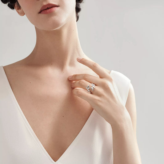 Carave Paris Laurel Leaf Wrap Ring