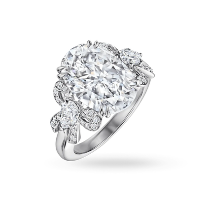 Carave Paris Oval Diamond Floral Halo Ring
