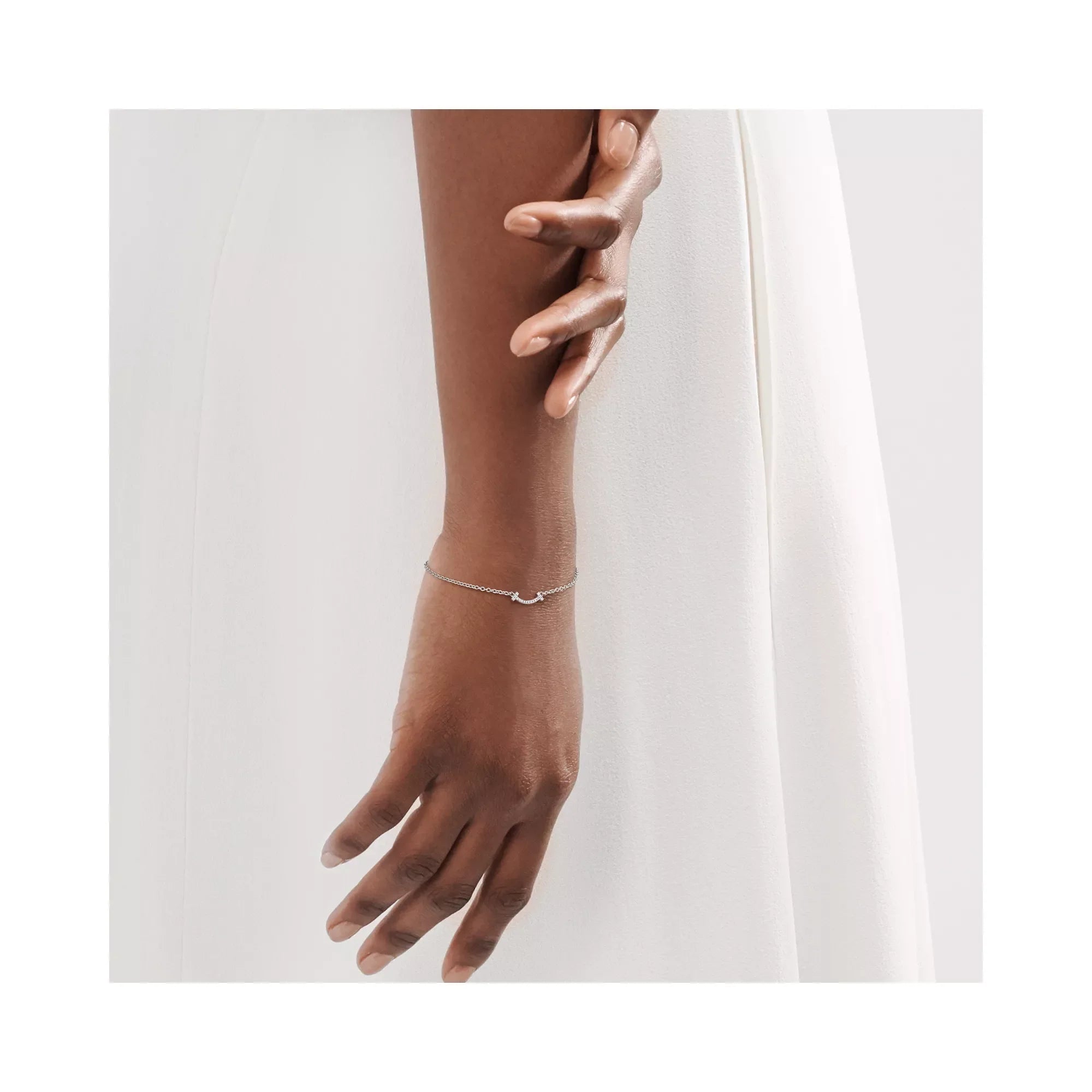 Carave Paris Pave Curve Chain Bracelet