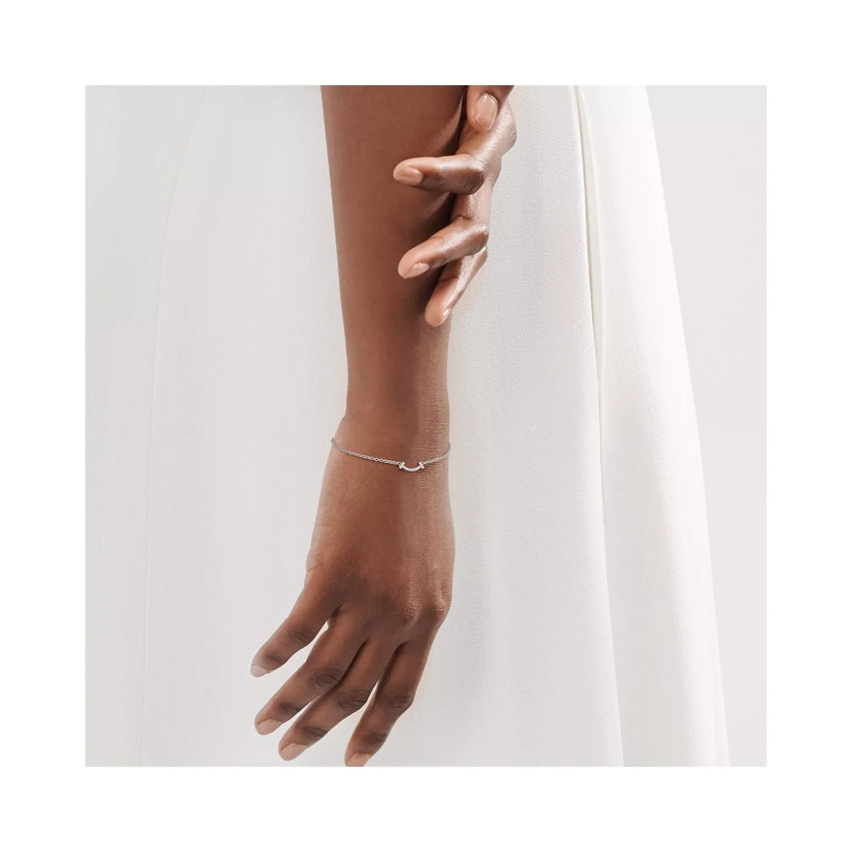 Carave Paris Pave Curve Chain Bracelet