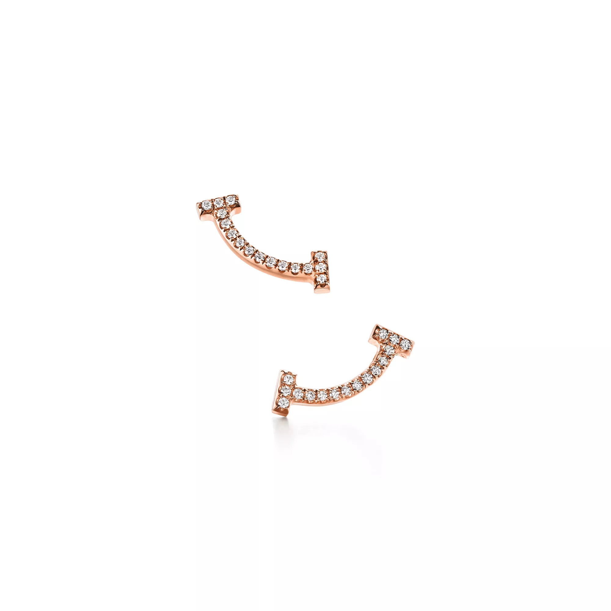 carave-paris-pave-curved-t-bar-stud-earring_2.webp