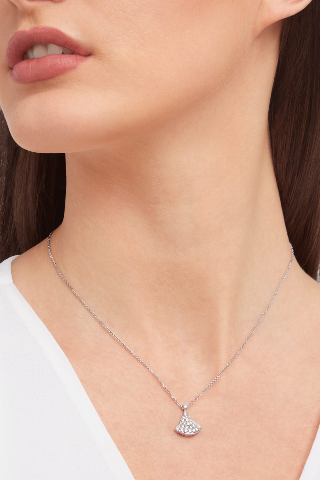 Carave Paris Pavé Fan Diamond Pendant Necklace