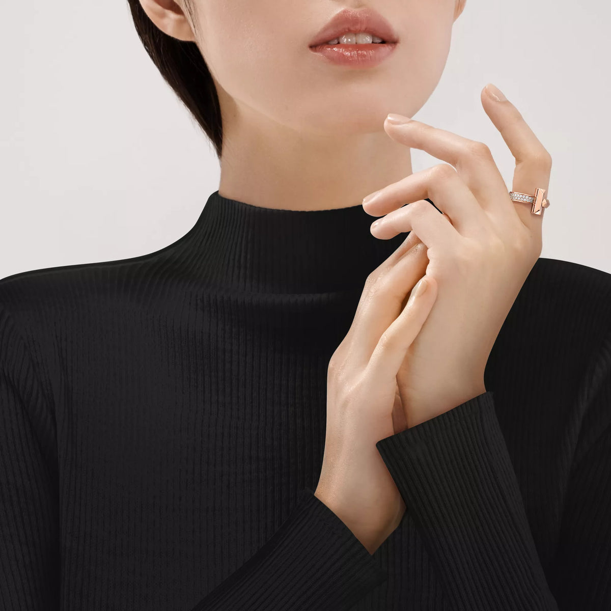 Carave Paris Pavé T Wrap Diamond Ring