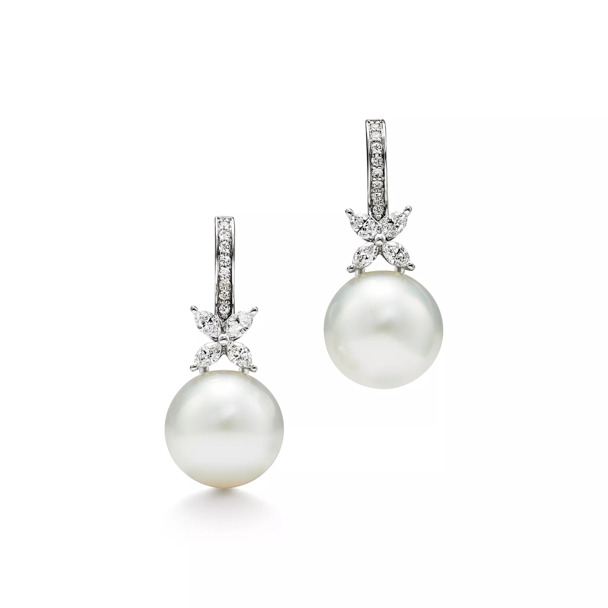 carave-paris-pearl-butterfly-drop-hoop-earring_1.webp