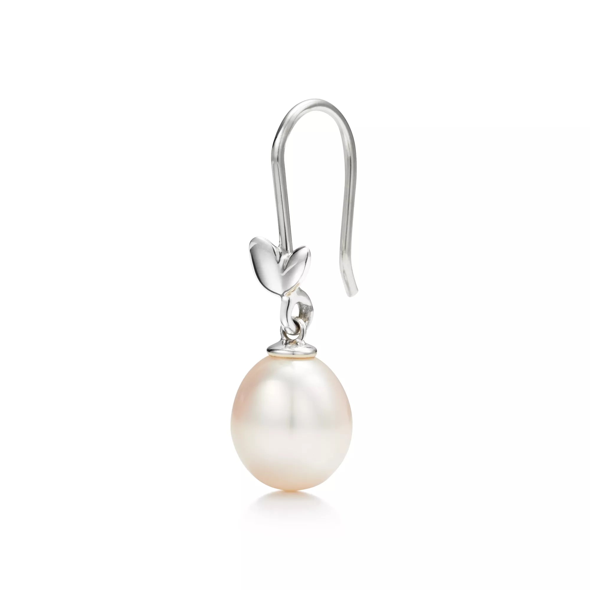 carave-paris-pearl-heart-drop-earrings_2.webp