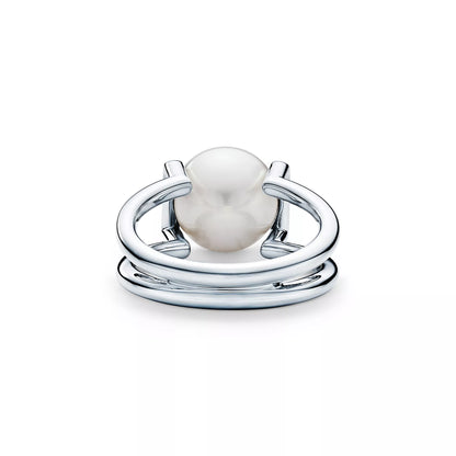Carave Paris Pearl Orbit Ring