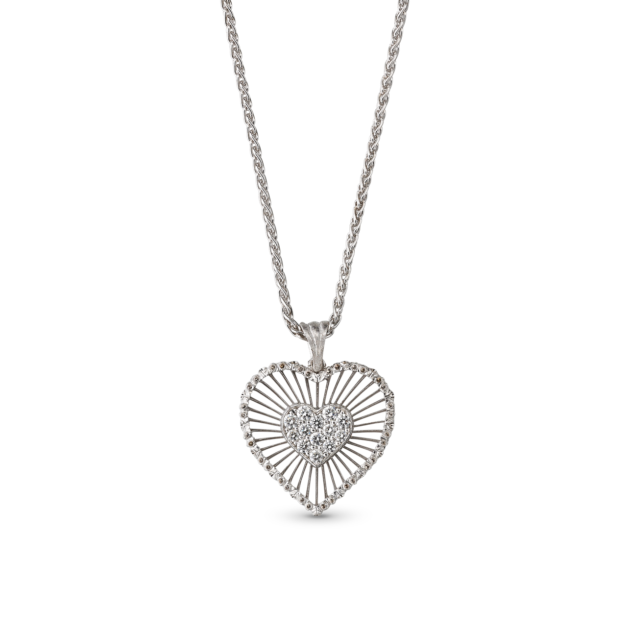 carave-paris-radiant-heart-pendant-necklace-silver_1_d6e3188e-a86f-4464-a577-4898f71a49db.png