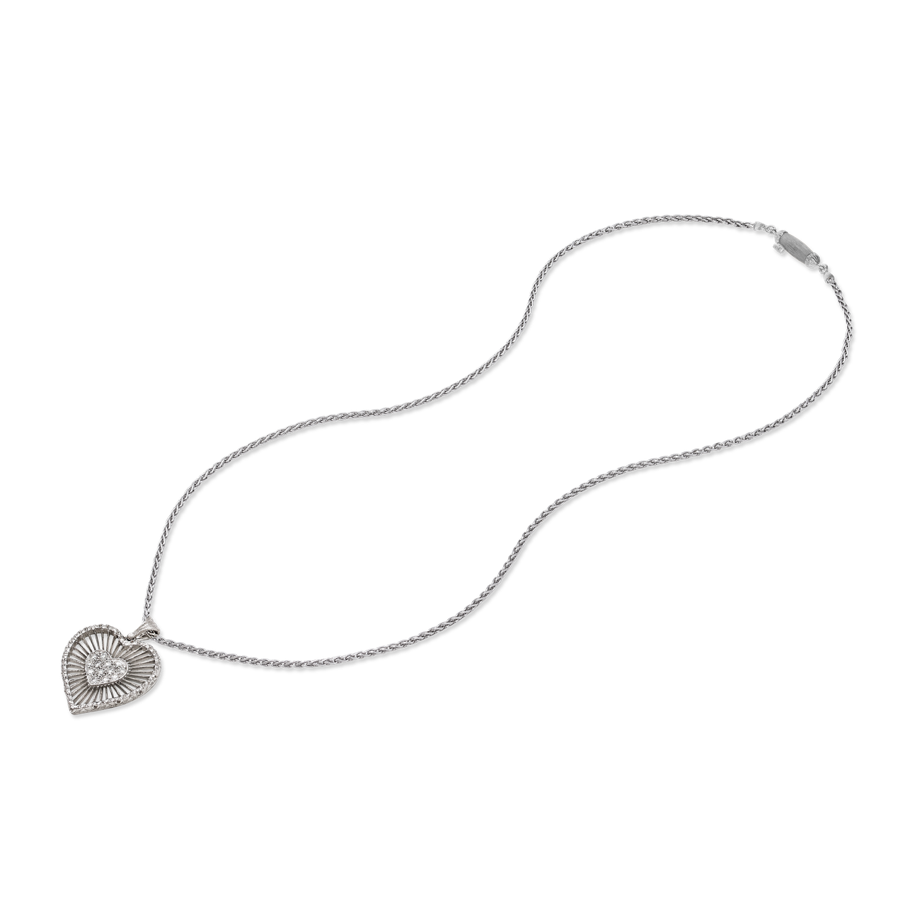 carave-paris-radiant-heart-pendant-necklace-silver_2_8be88642-28e5-485c-82e5-3aa93374b74c.png